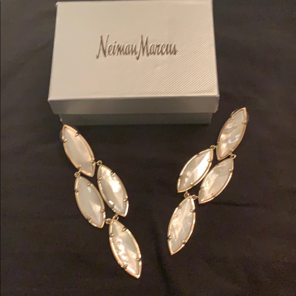 Beautiful wedding Earrings, wore once